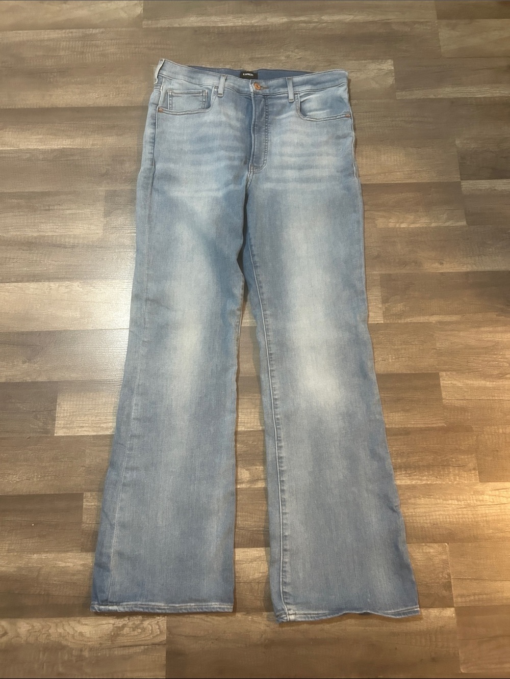 Express Women’s Jeans Boot High Rise Light Wash Size 14R